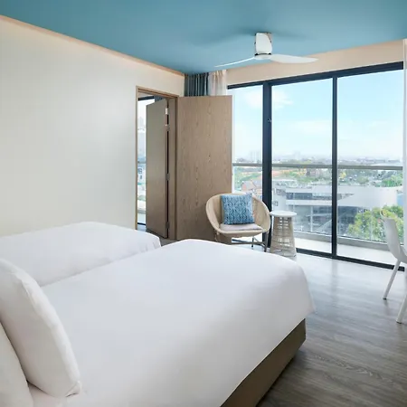 Ozo North Pattaya Hotel Bagian luar foto